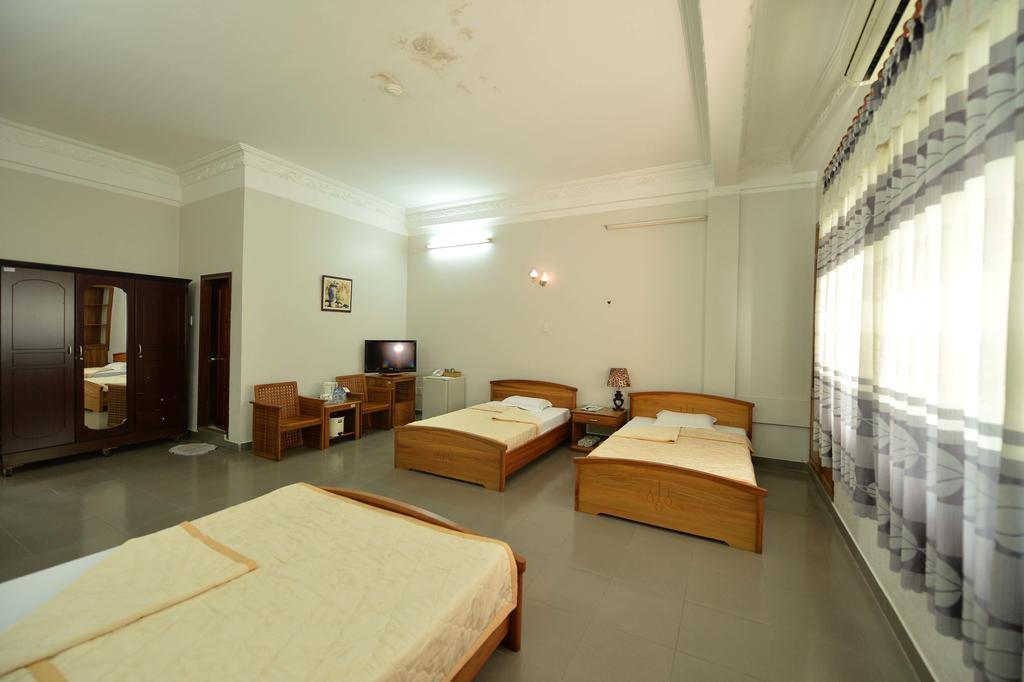 Hoa Binh 2 Hotel Long Xuyên Exterior foto