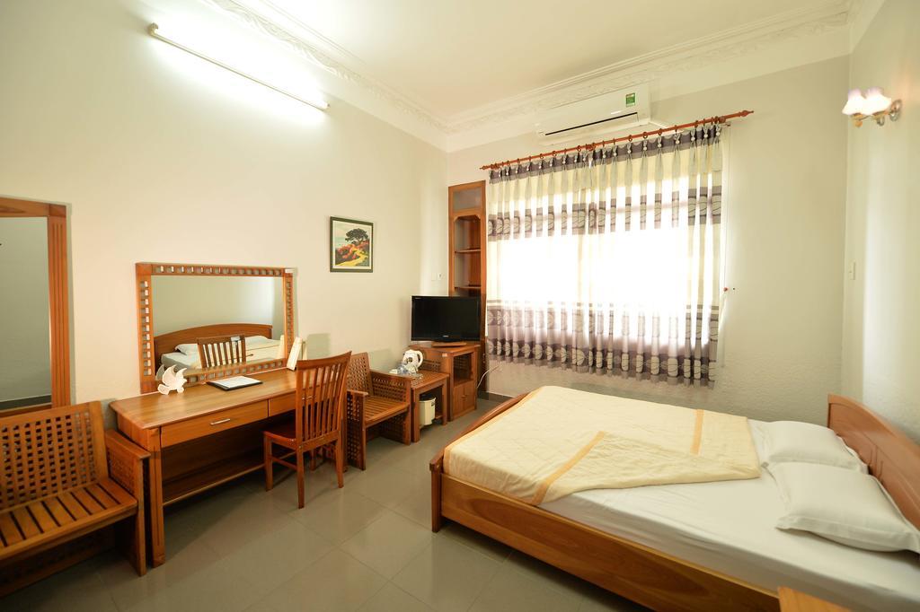 Hoa Binh 2 Hotel Long Xuyên Exterior foto